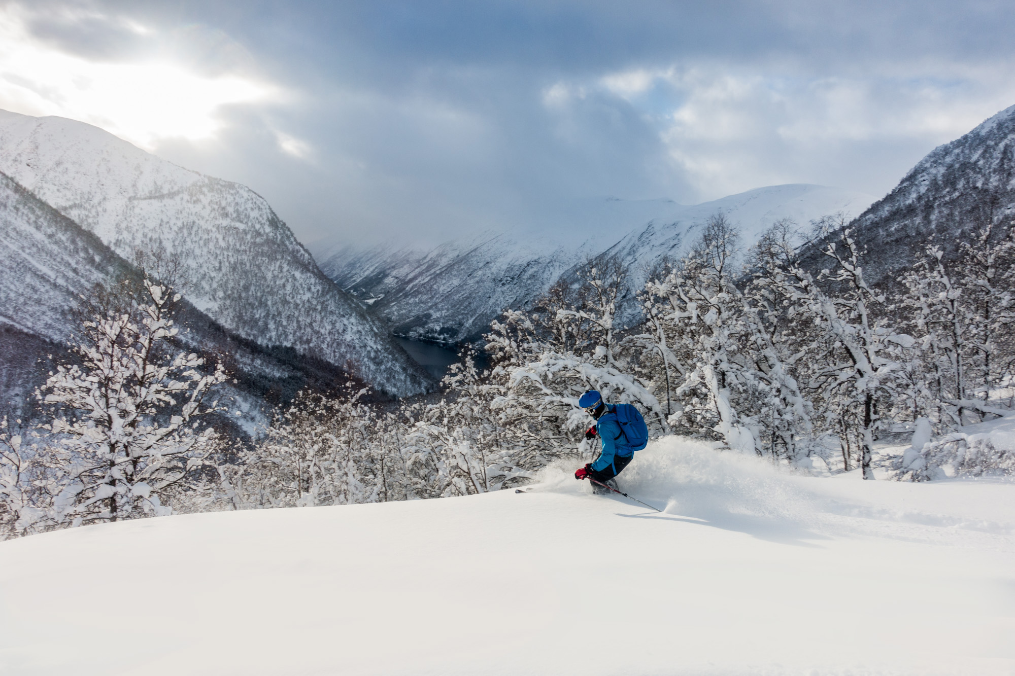 Sun, mountains, fjords and fantastic snow. Johan ain't complaining.
