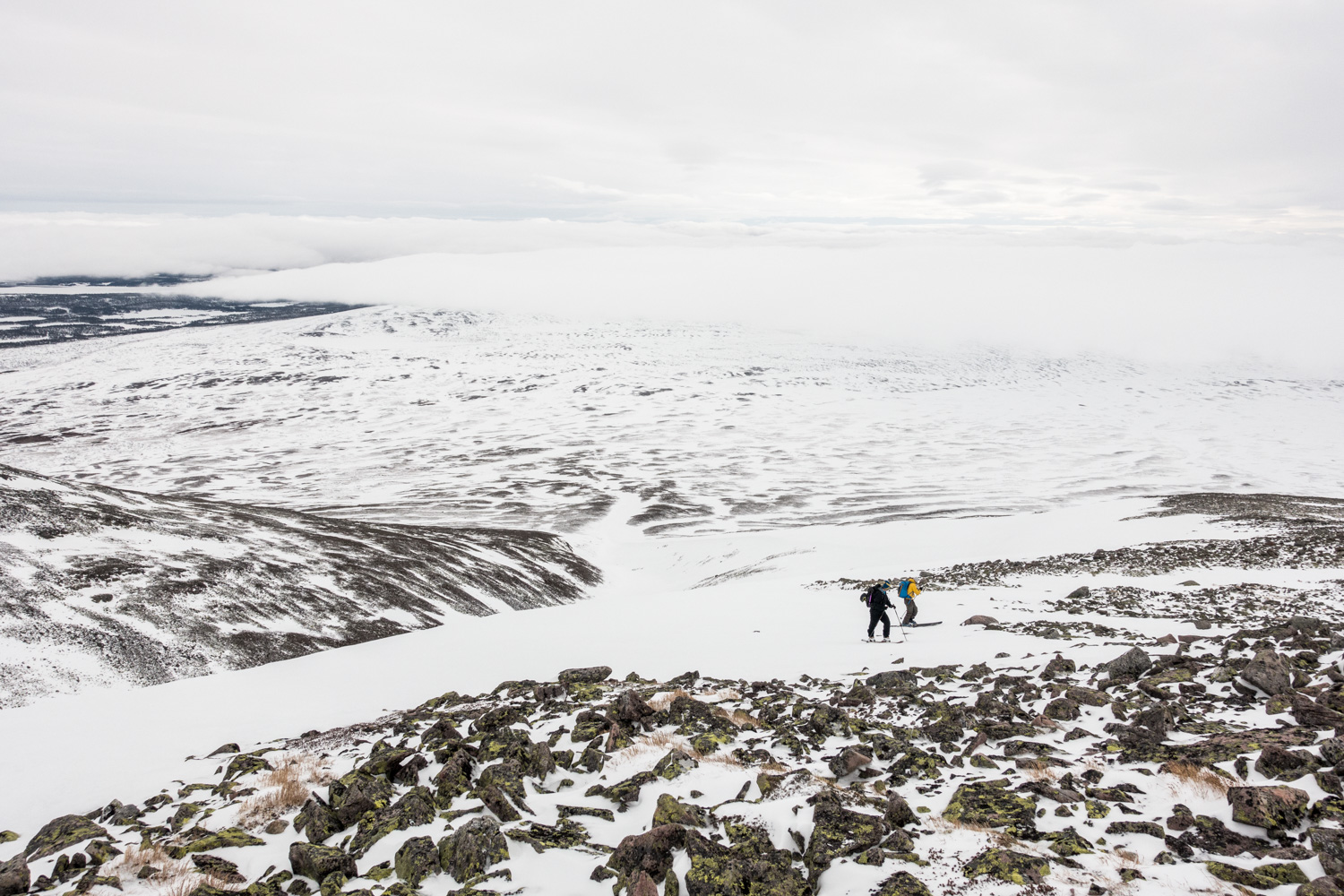 Halfway up Midtre Sølen.