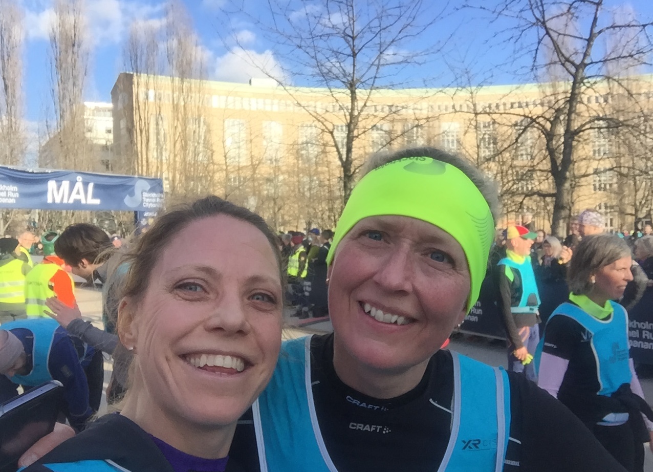 Two big smiles after finished! Running with a friend could be so much funnier. 