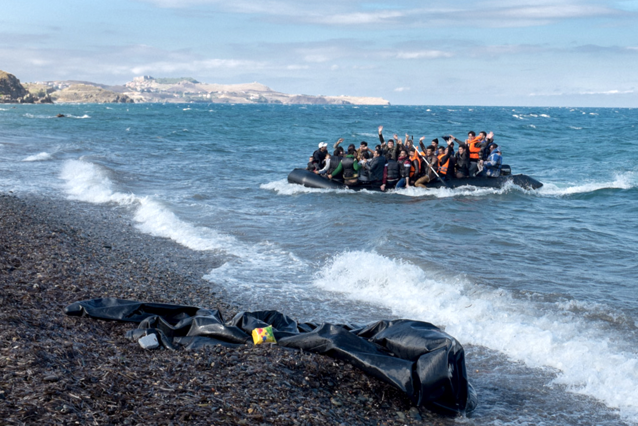 De rubberboot van Turkije naar Griekenland (1200 Dollar)