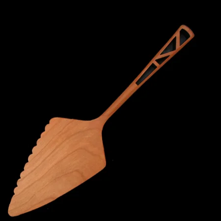 wooden pie server.jpg
