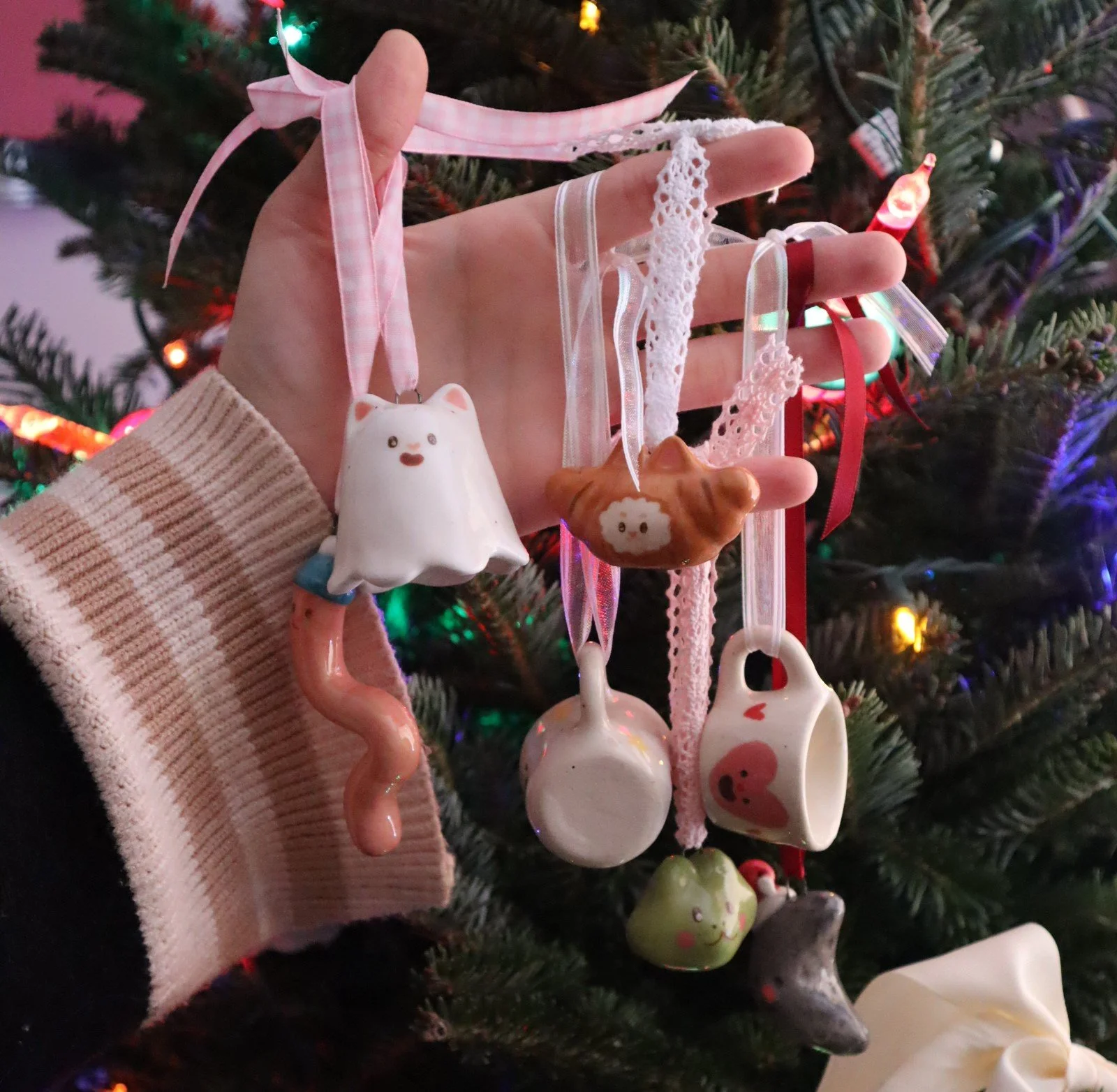 Intro to Ceramics: Handbuilding Ornaments - Thursdays 