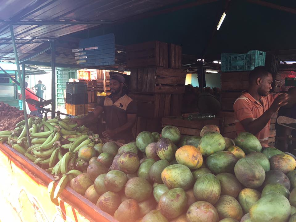 Cubans get their fruits and vegetables at the outdoor market...
