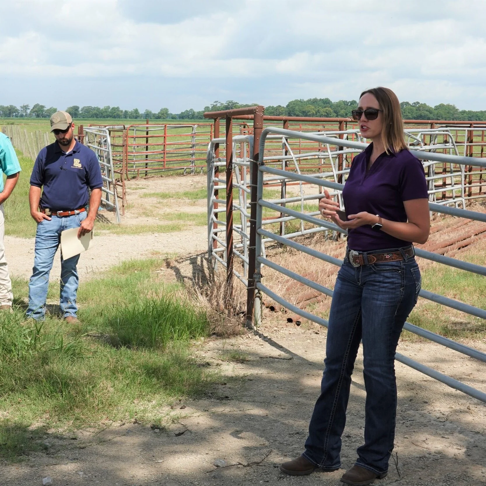 Rolling Field Day Brings Ag Agencies Together