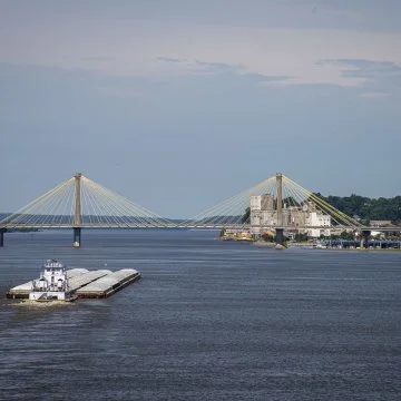Hurricane Ida Damages Louisiana Grain Terminal, Disrupts Exports