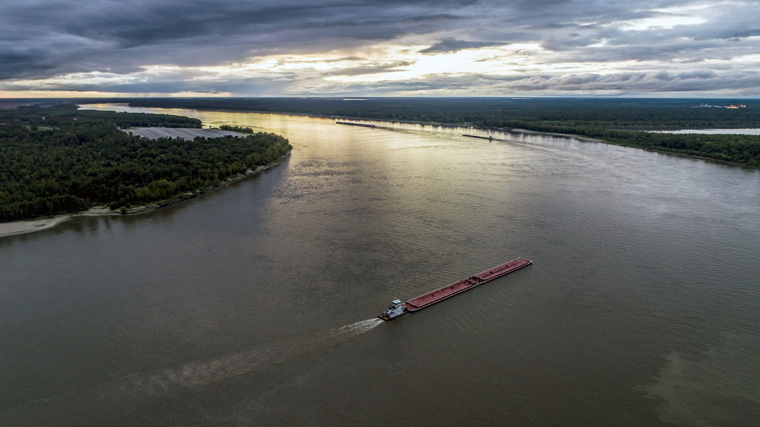 Hurricane Ida Strength Causes Mississippi River to Flow in the Opposite Direction