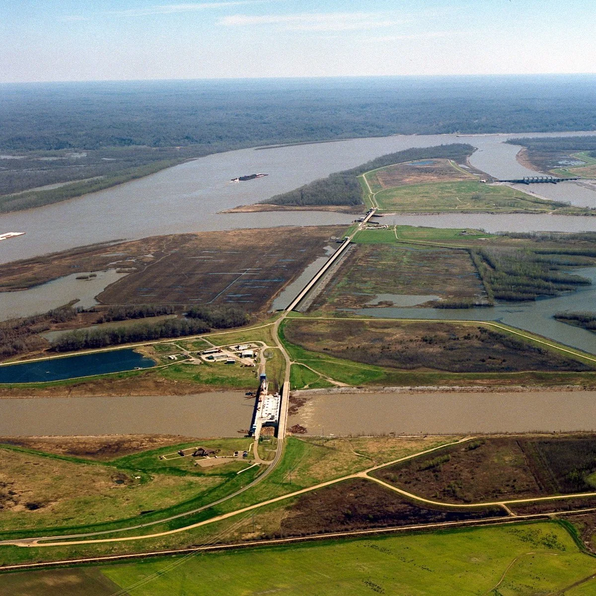 US Army Corps of Engineers Delays Lock Closure Following Meeting with La. Farm Bureau, Ag Stakeholders