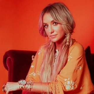 Lainey Wilson Stars in Tractor Supply’s ‘For Life Out Here’ Ad