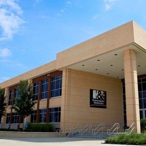 H&amp;E Sells Earthmoving Distribution Business, Now Purely an Equipment Rental Company