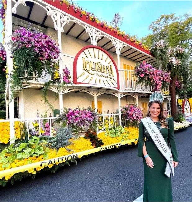 Hebert Rides in Rose Bowl Parade