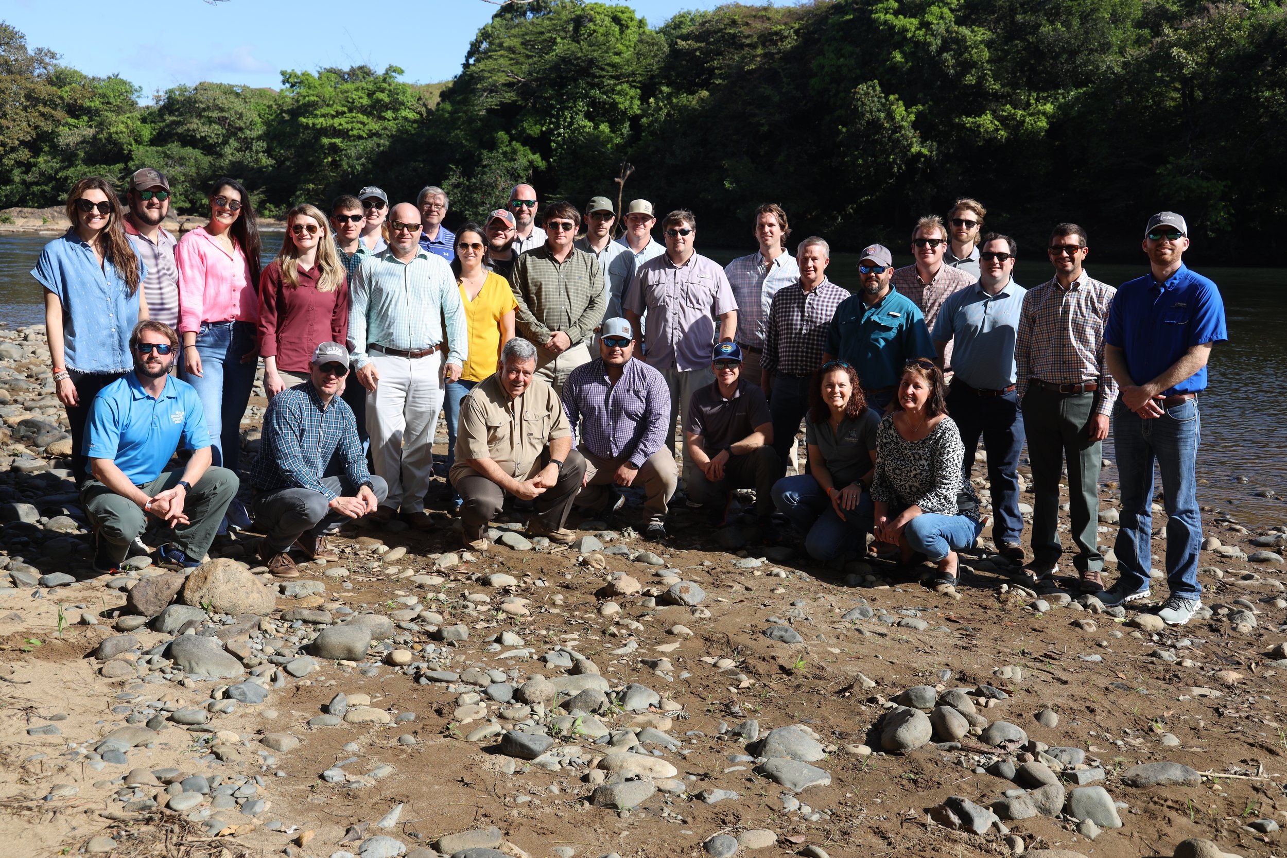  LSU Ag Leadership Class XVII on the banks of the San Miguel River, a major river that flows into the Pacific in Panama.&nbsp;&nbsp; 