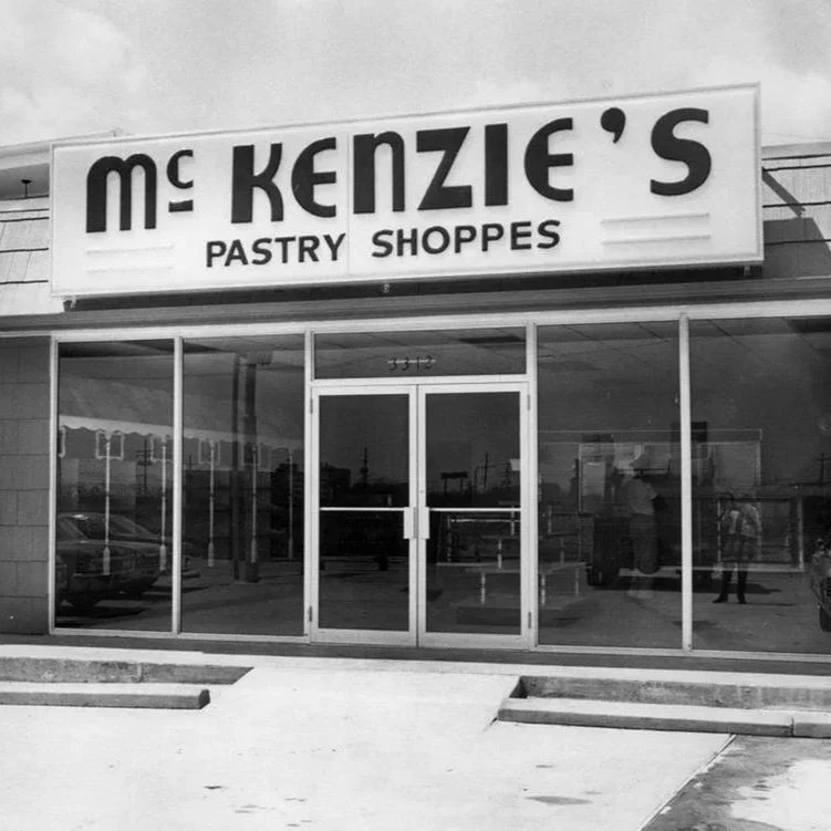 Southern Food and Beverage Museum Working to Purchase McKenzie's Pastry Shoppes Neon Sign