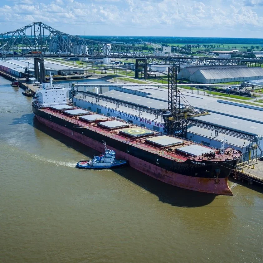 Midwest Drought Prompts Barge Shipping Concerns On Lower Mississippi River