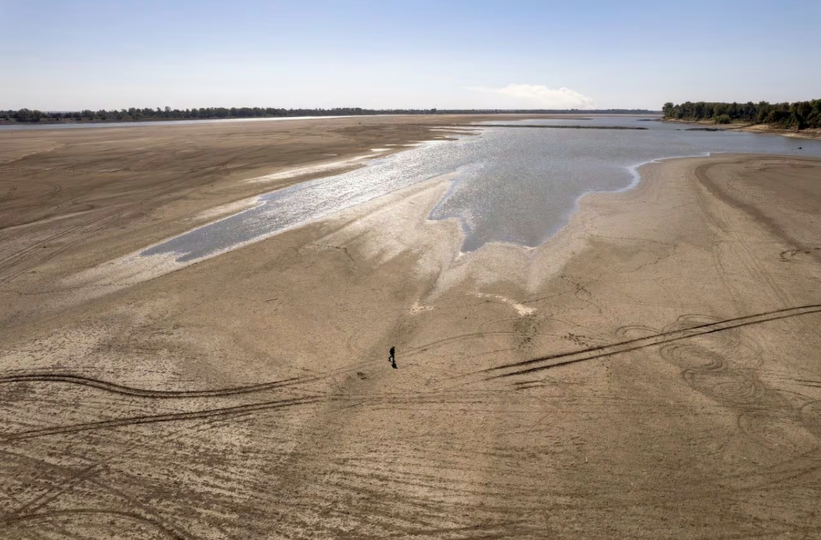 ‘The Mississippi River, She’s A-Goin’ Dry’: The Southeast Is Under Historic Drought Conditions, but the Worst Is Yet to Come