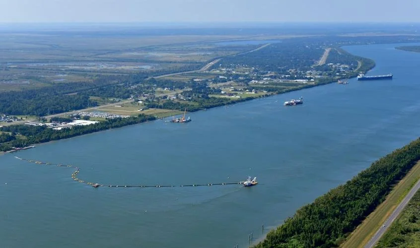 Mississippi River Mayors Warn AI, Fuel Costs and Drought Are Straining Key Waterway
