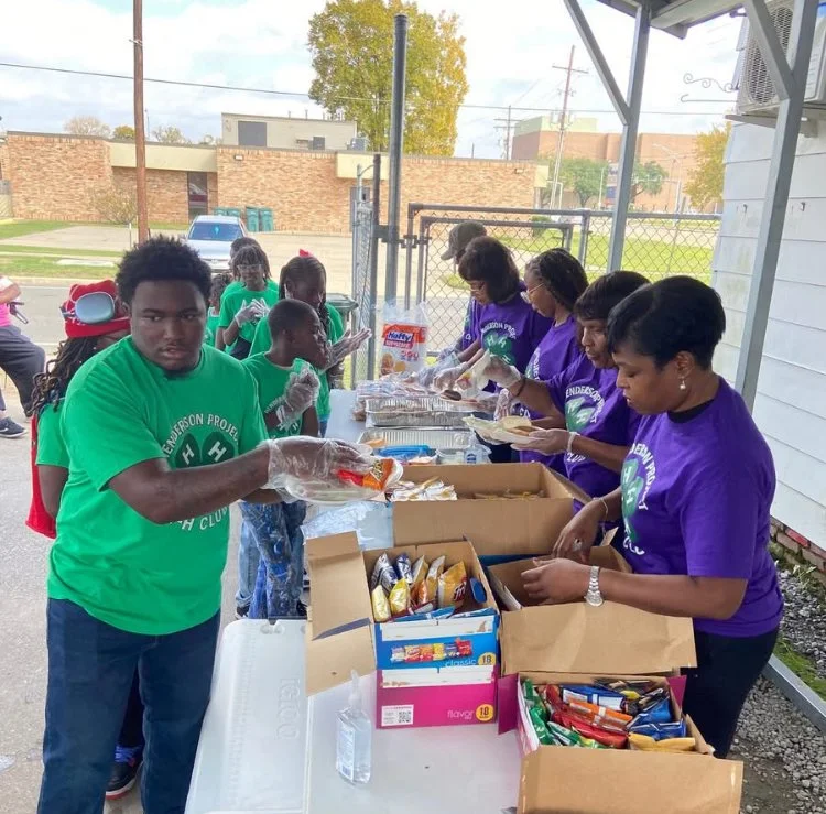 Henderson 4-H Club Serves Hope, Meals to Monroe’s Homeless