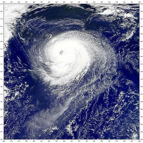 2025 Hurricane Season Ends With No U.S. Landfalls for the First Time Since 2015