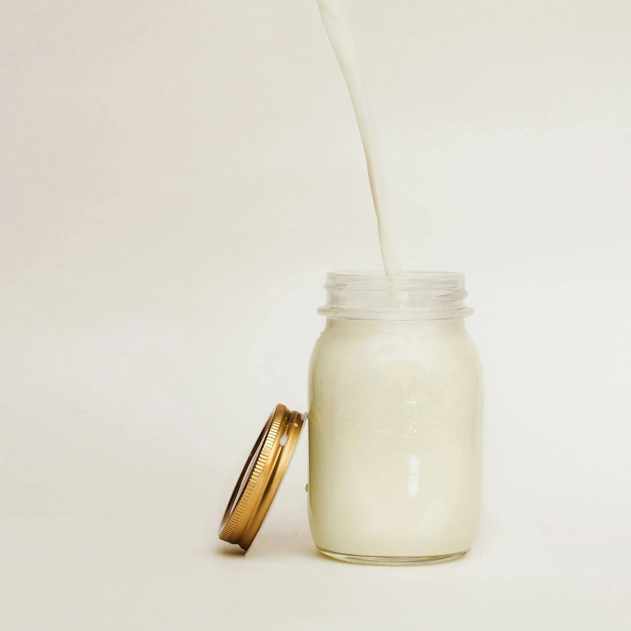 11 People Reported Ill, 2 Hospitalized After Consuming Unpasteurized Milk