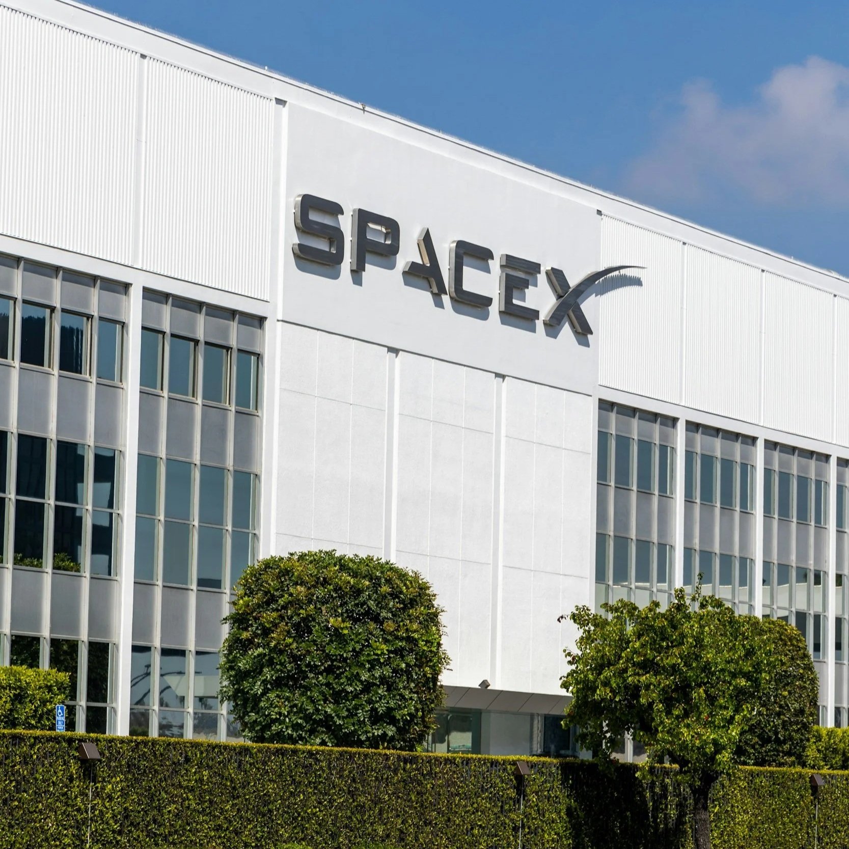 SpaceX Plans $100 Billion Launch Facility on Louisiana Coast