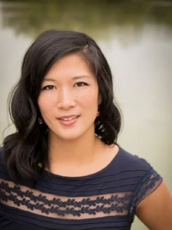 Christina Chen Headshot.jpg