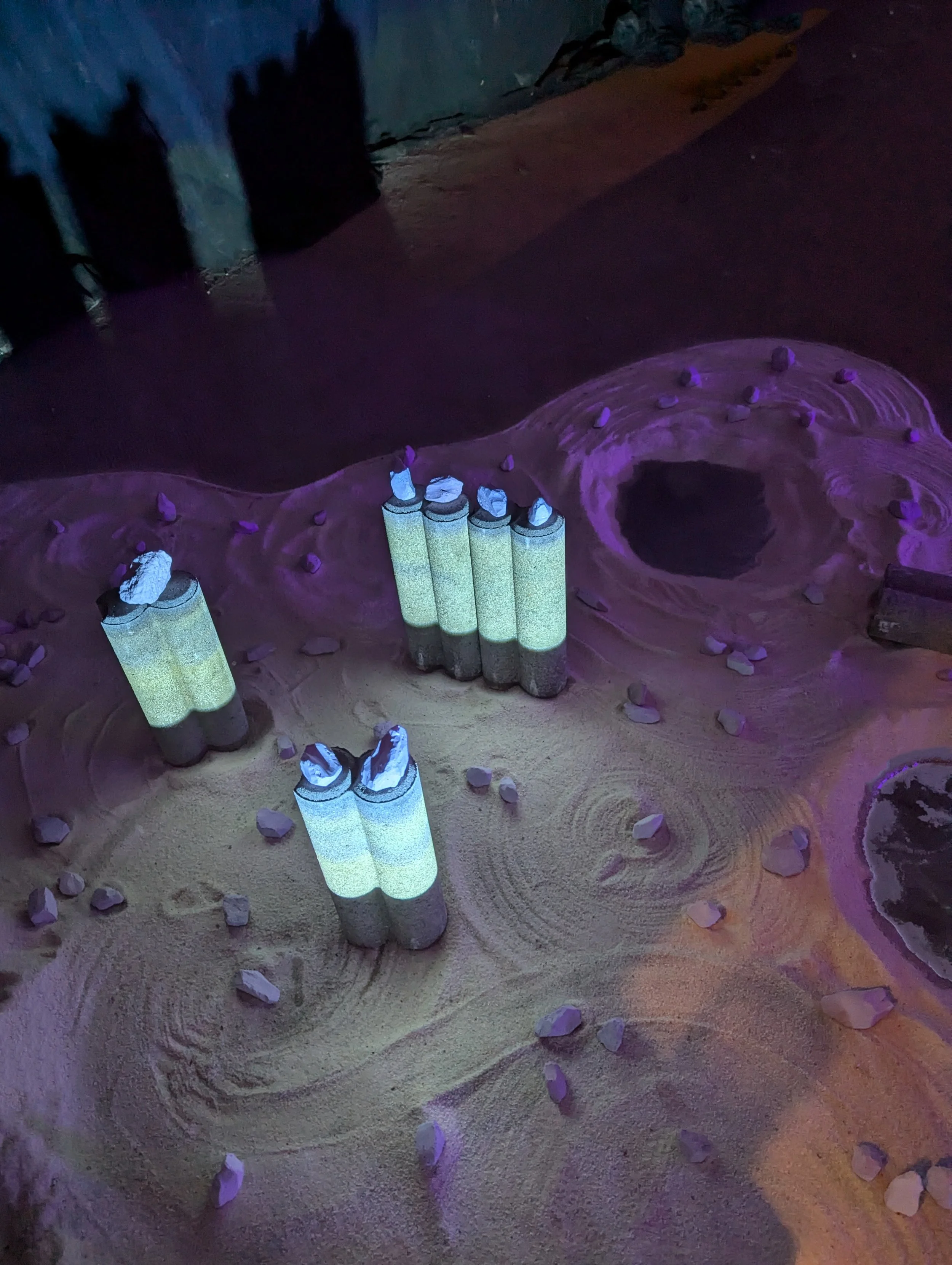 1000_Rocks_Exhibition_Shots_6.jpg