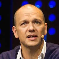 Tony_Fadell_circ.jpg