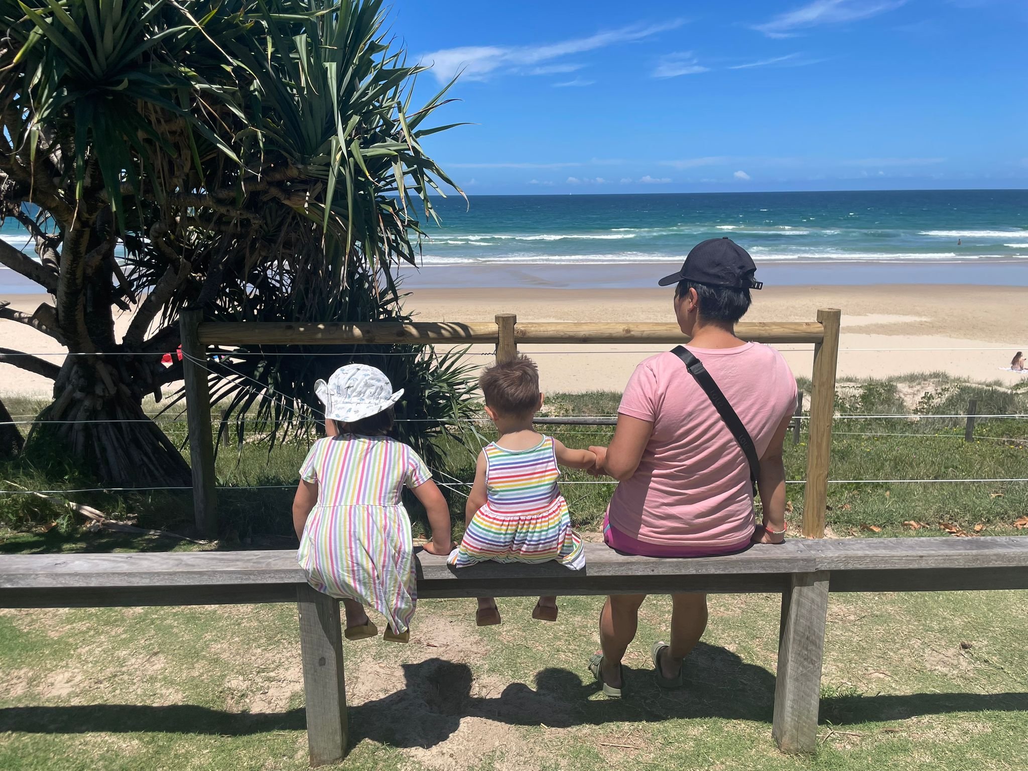 #FunFactFriday Twenty years ago, while Sarah was training in Hawaiian Lomi Lomi massage in Byron Bay, she felt a pull to leave Melbourne and live somewhere warm by the ocean. A few months later, she found herself working on Heron Island on the Great 