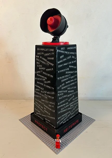 MODEL FOR MOBILE MONUMENT