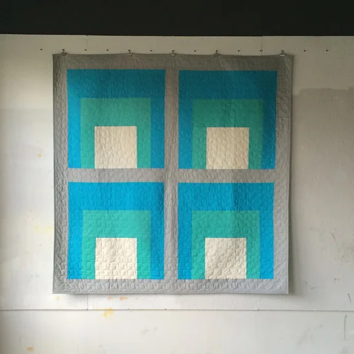 "Anni" - a quilt by Heather Jones