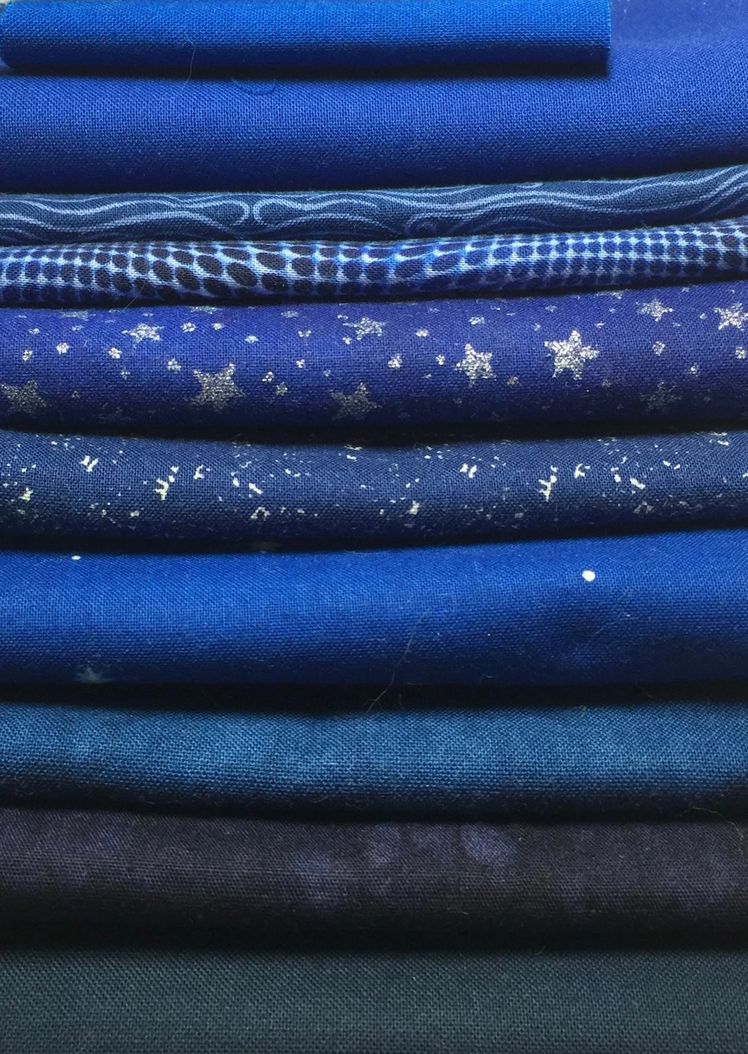 Background blues palette