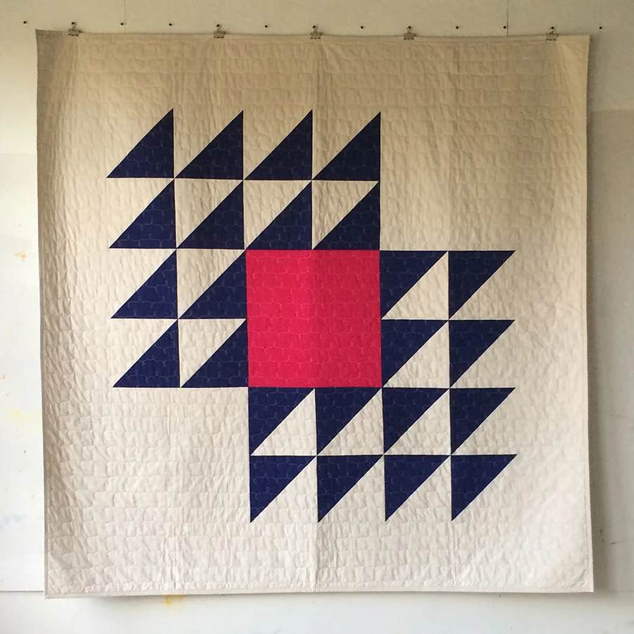 Learn large-scale piecing and make this beautiful quilt in the Saturday workshop.