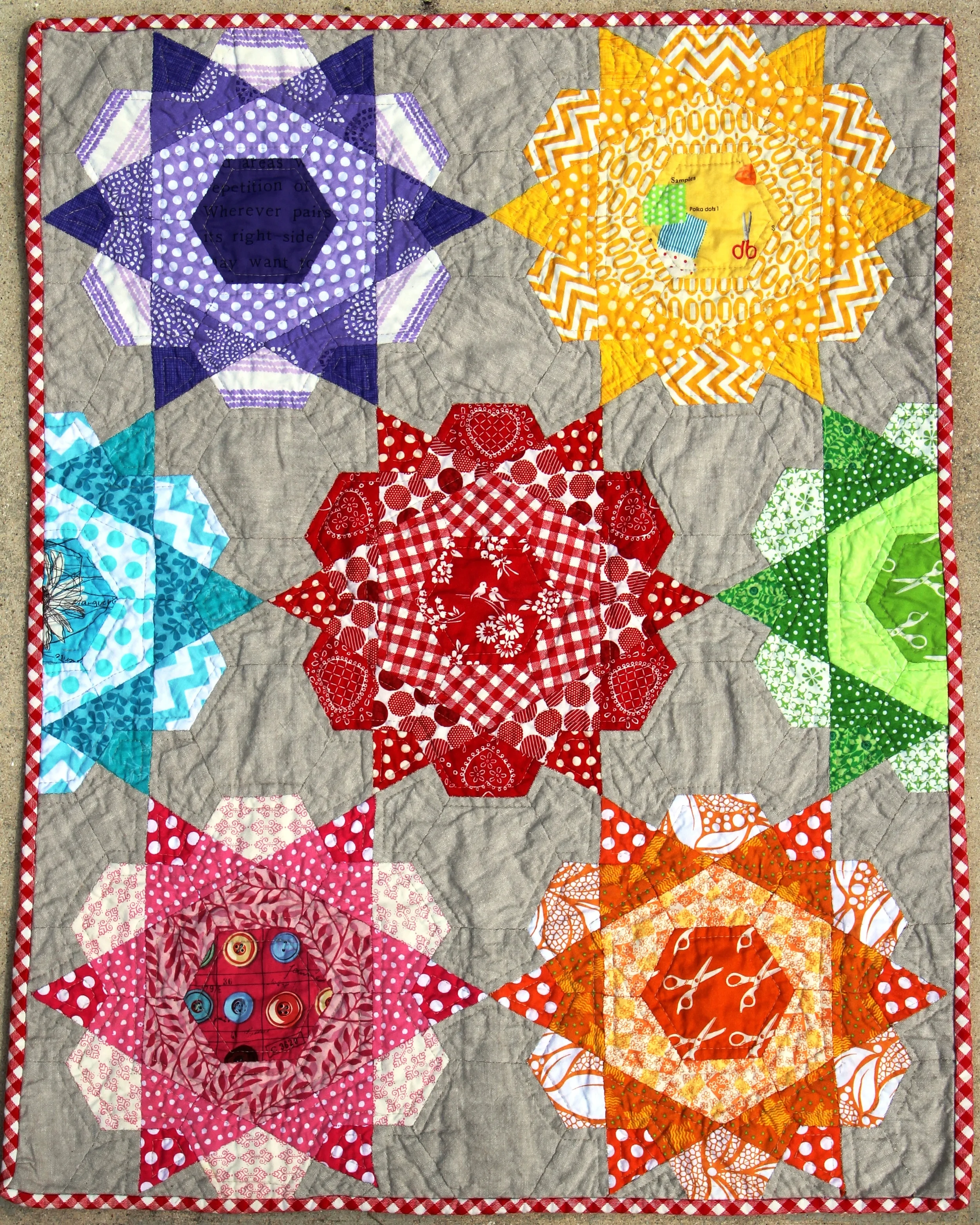 Rose Star EPP quilt (Ivy Bagnall)