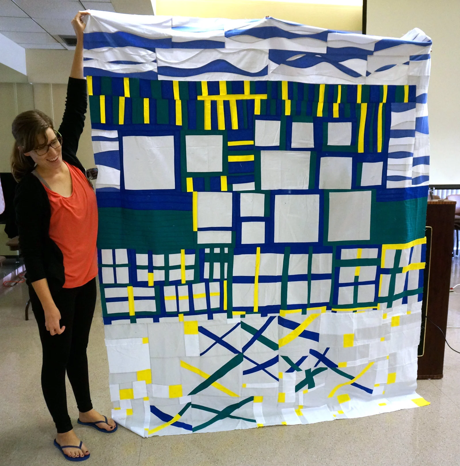 Kate Yates presented our finished top for the 2017 Quiltcon Charity Challenge at the November meeting.