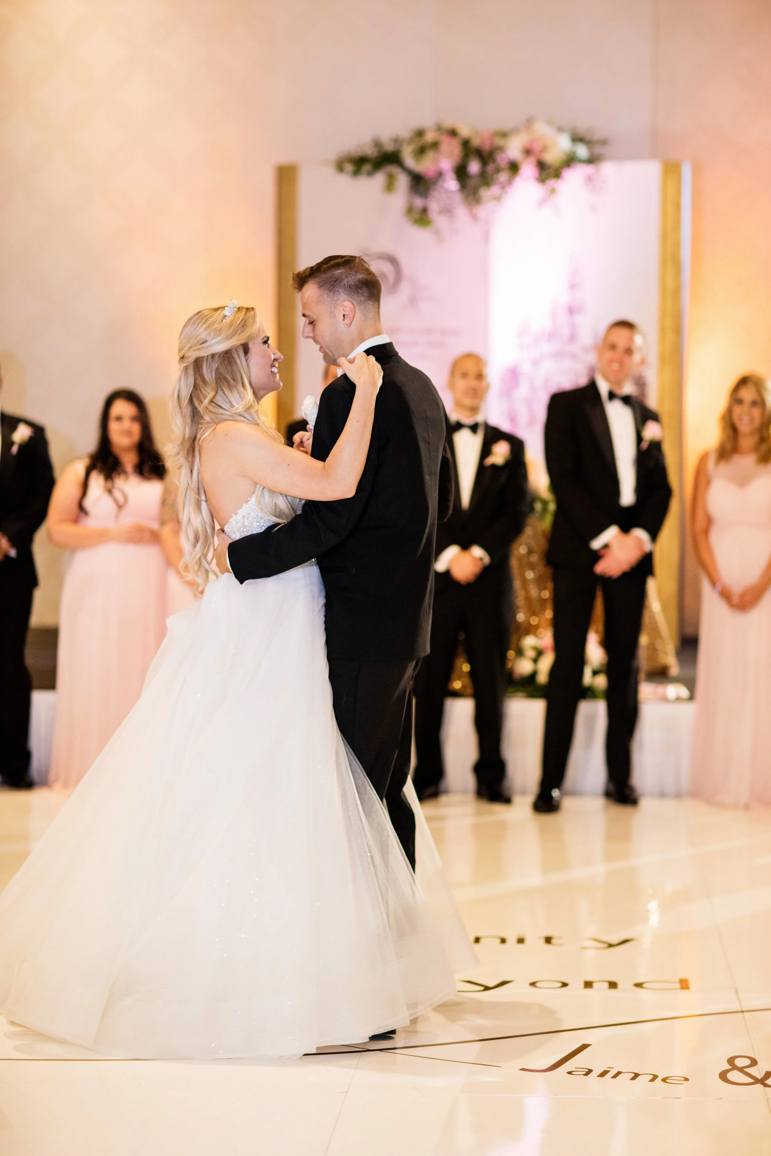 This Bride & Groom had a dream Disneyland Wedding. Their Disney Wedding was perfection from the bride’s sparkly dress to her tiara to the look of pure love and joy on her face when she rode in the horse drawn carriage towards her groom. It was magical day! The wedding colors are white and pink with lots of disney magic. Coordinator:@janealexandraevents #janealexandraevents #orangecountyweddingvenue #weddingplanning #disneyweddings #disneyland #disneylandweddings