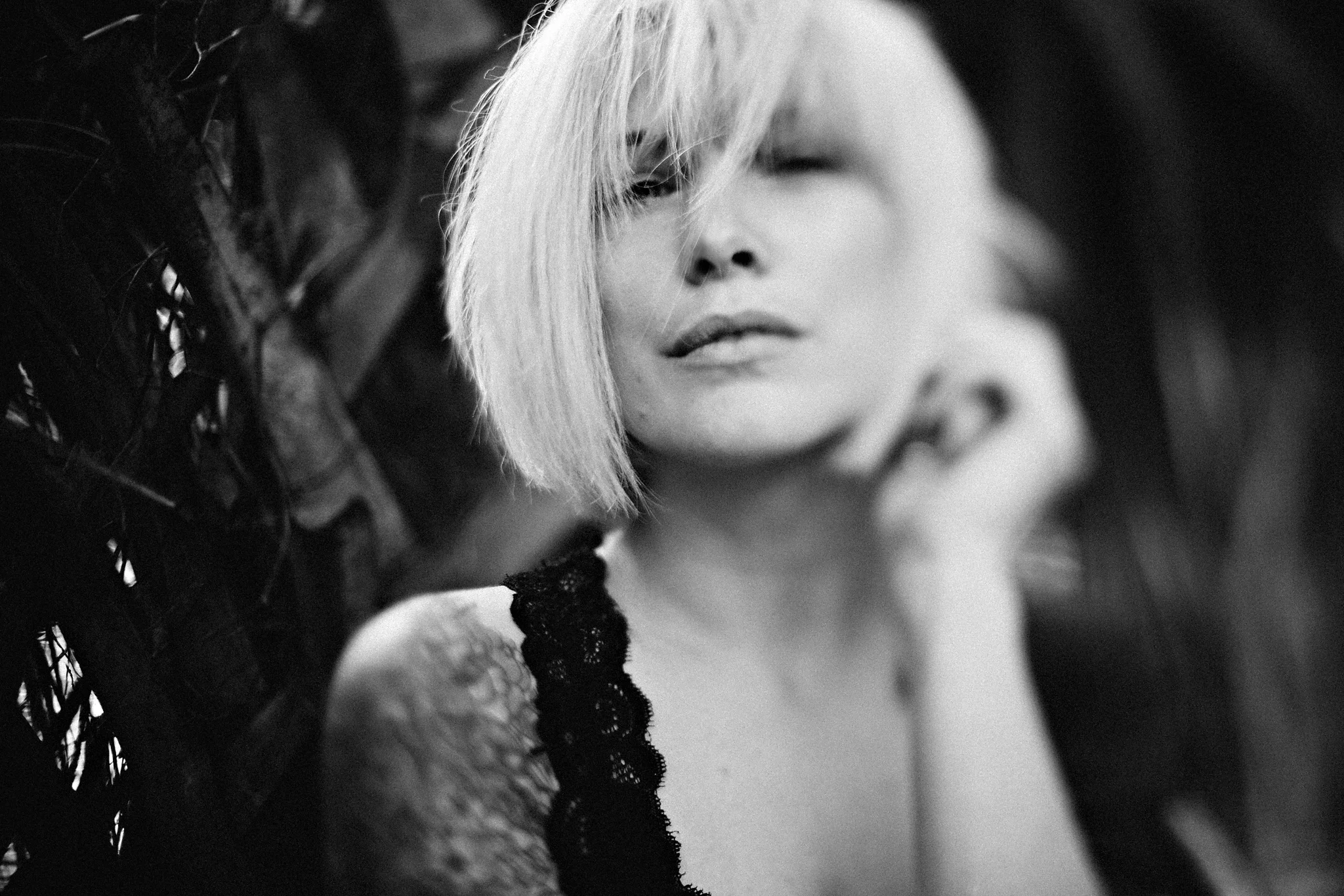 Click_Away_the_wonder_road_freelensed A WEBSITE.jpg