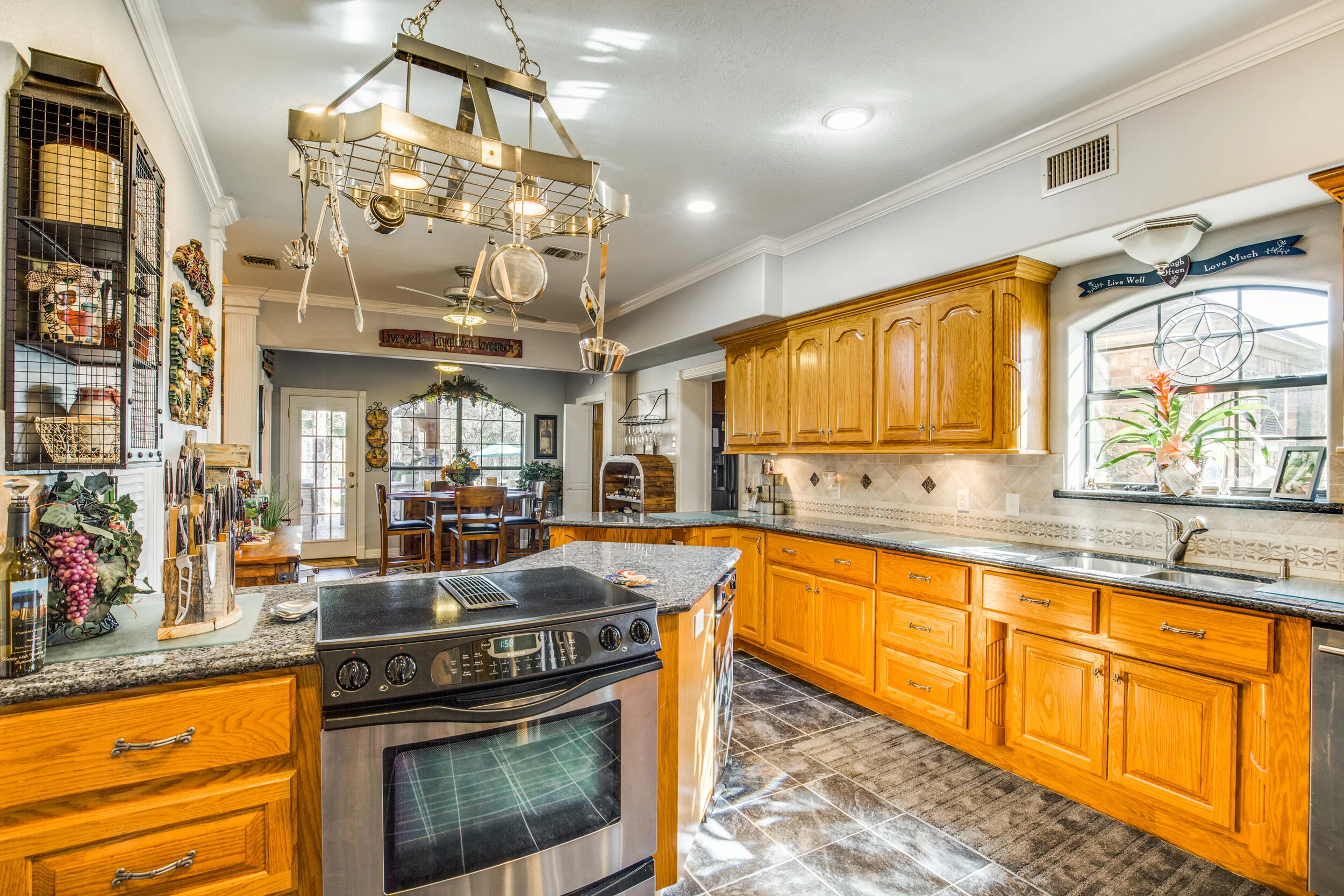 105-country-rd-angleton-tx-High-Res-15.jpg