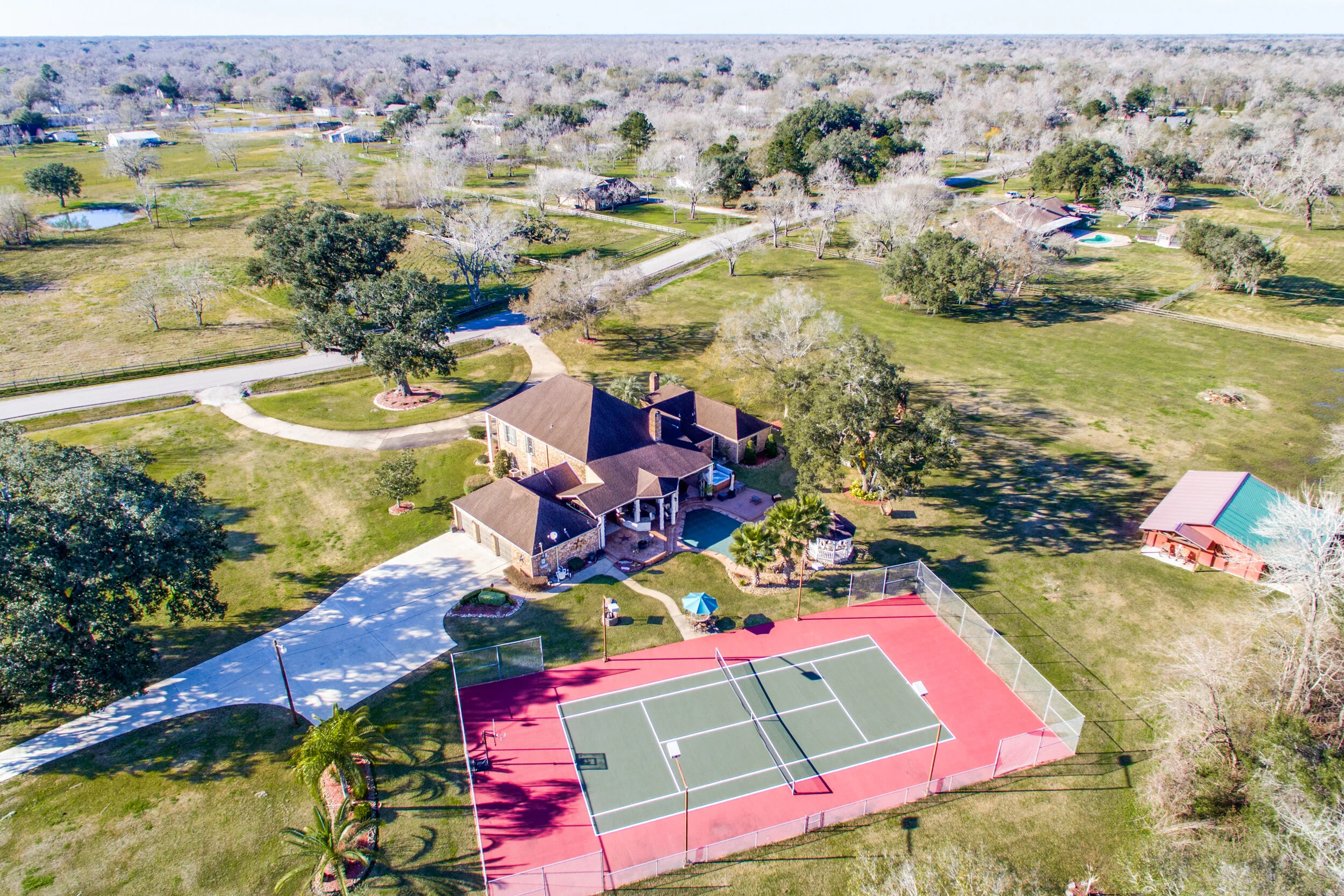 105-country-rd-angleton-tx-High-Res-41.jpg