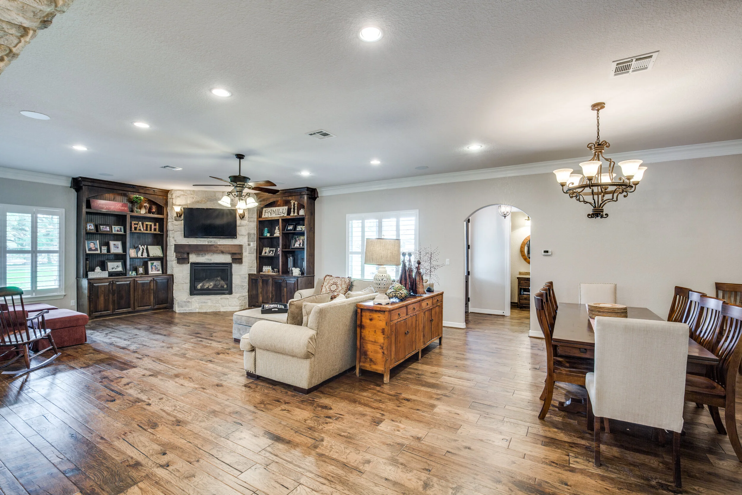 100-collins-lake-rd-angleton-tx-High-Res-8.jpg