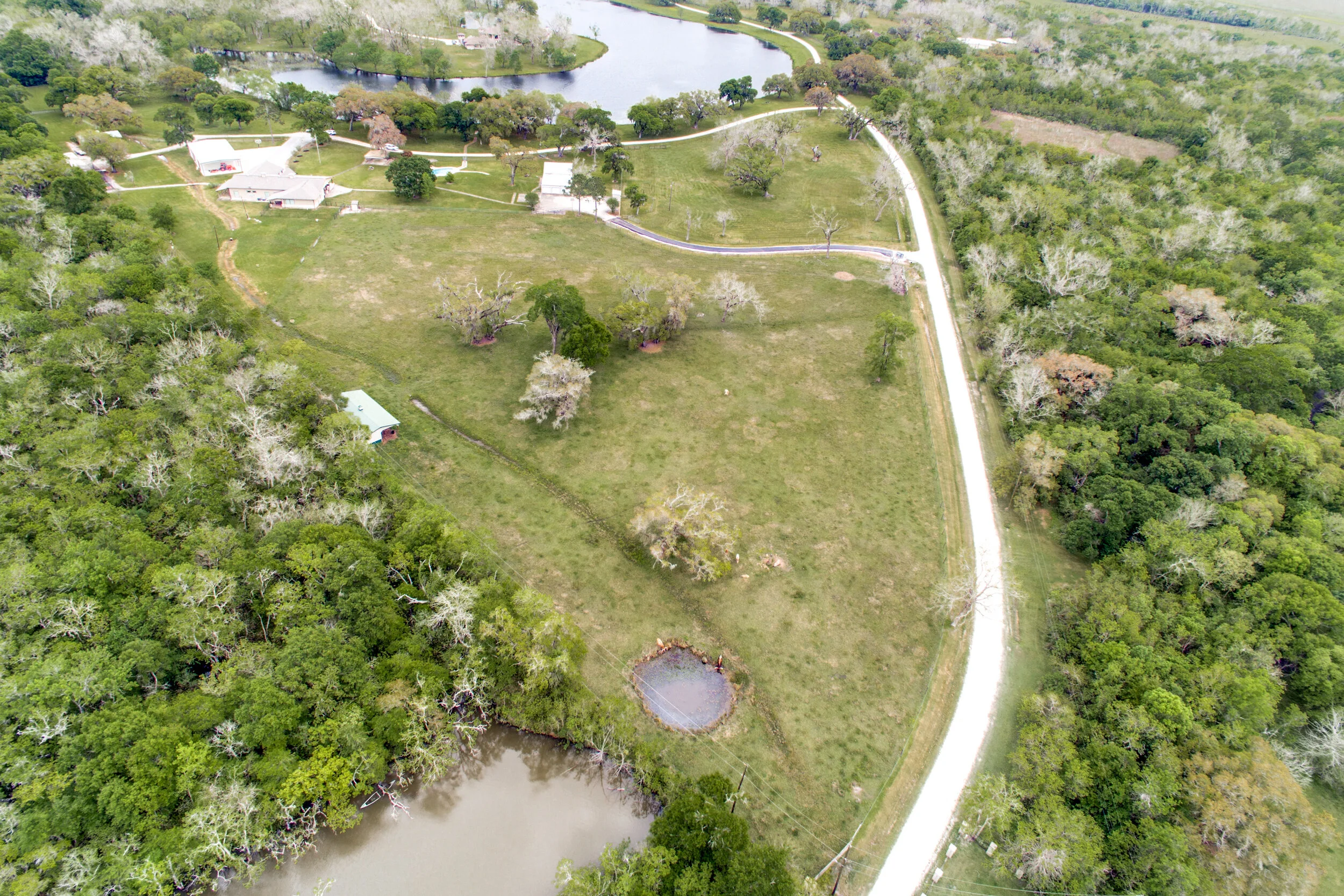 100-collins-lake-rd-angleton-tx-High-Res-41.jpg