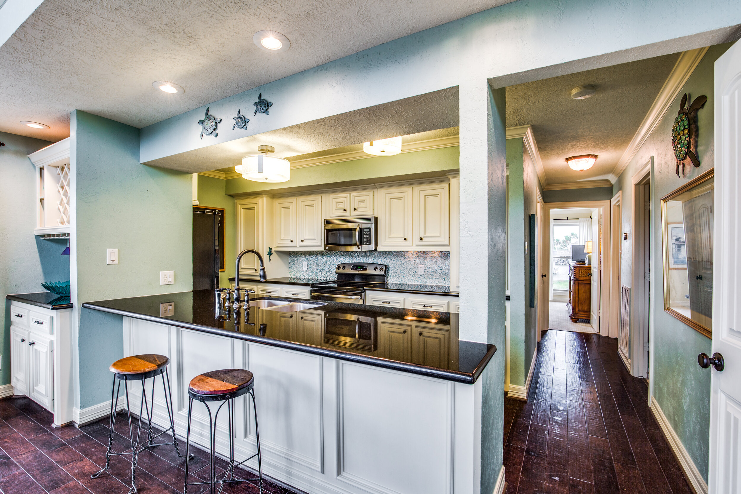 146-tamana-dr-tiki-island-tx-High-Res-12.jpg
