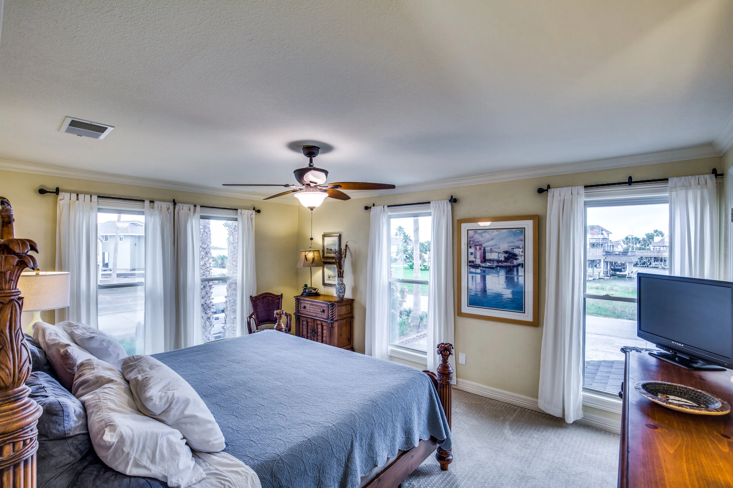 146-tamana-dr-tiki-island-tx-High-Res-22.jpg