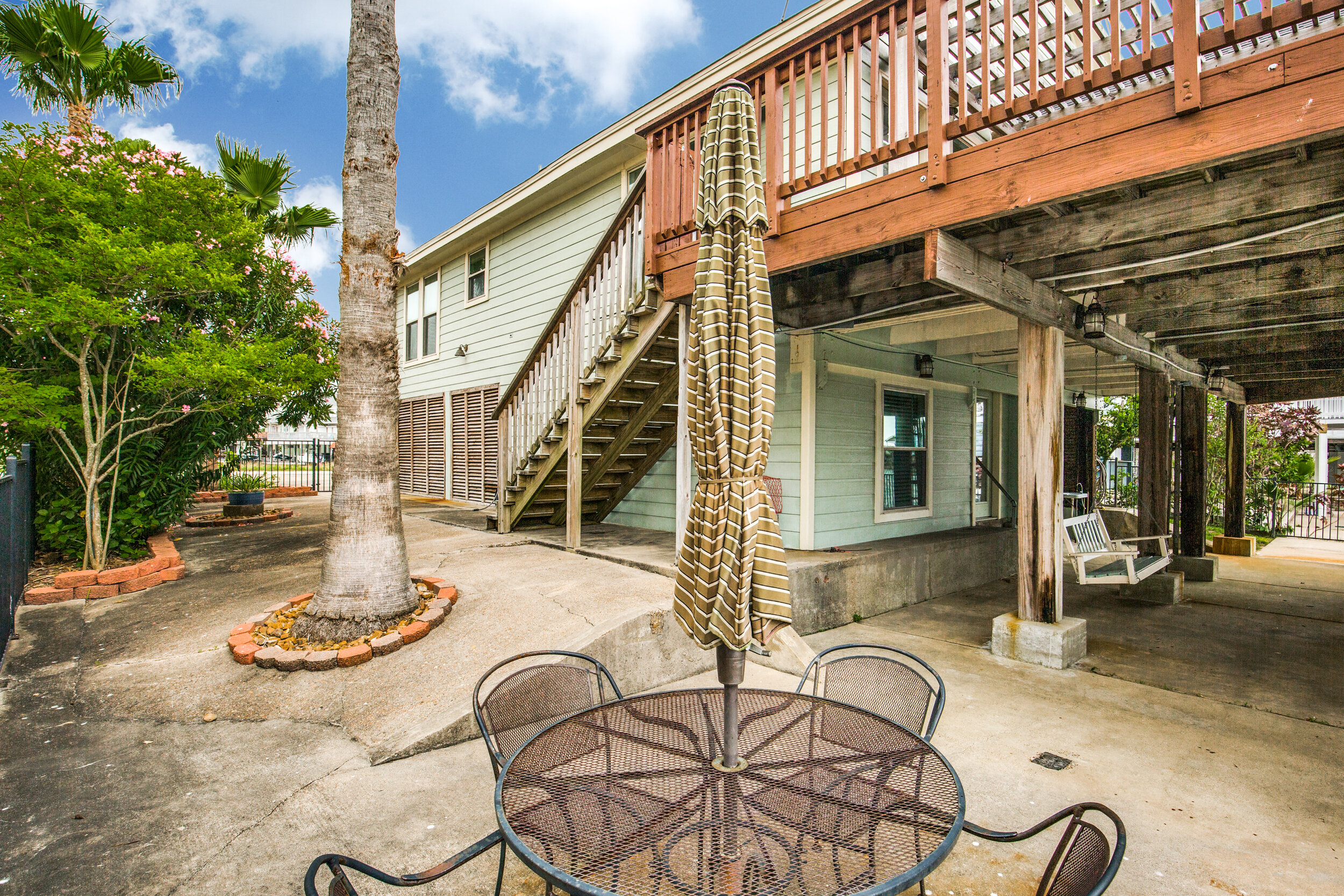 146-tamana-dr-tiki-island-tx-High-Res-30.jpg