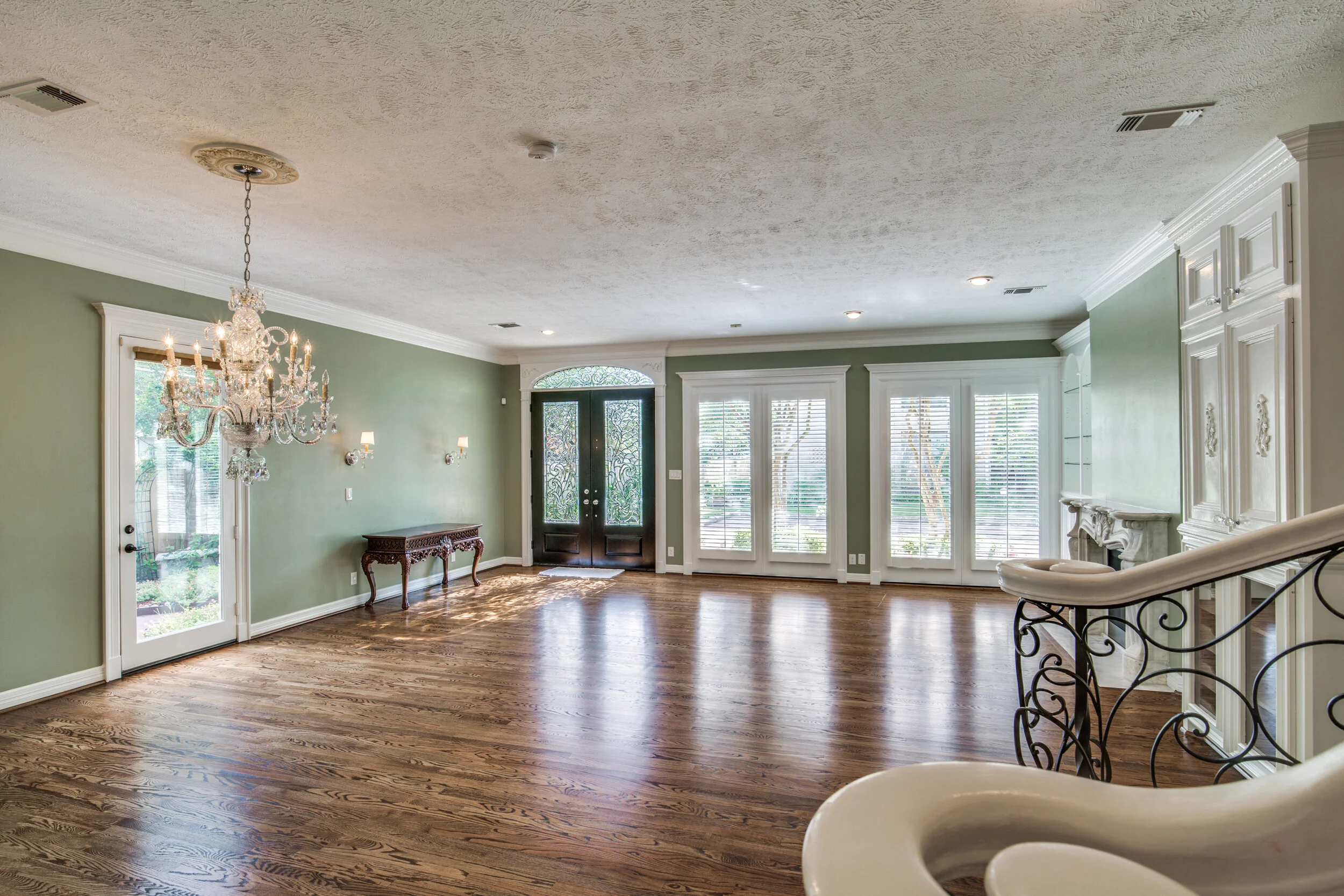 54-a-bayou-pointe-dr-houston-tx-High-Res-9.jpg