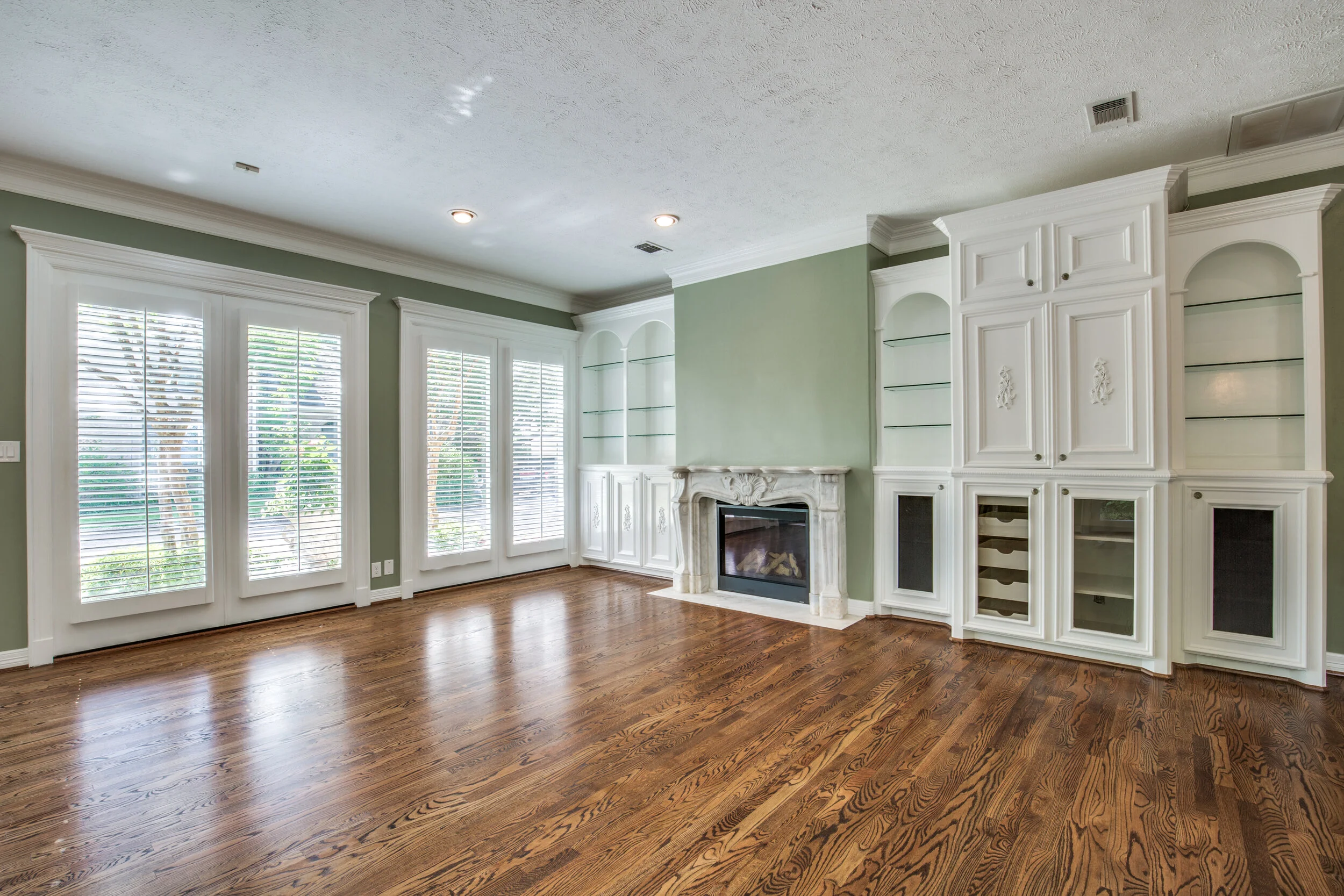 54-a-bayou-pointe-dr-houston-tx-High-Res-5.jpg