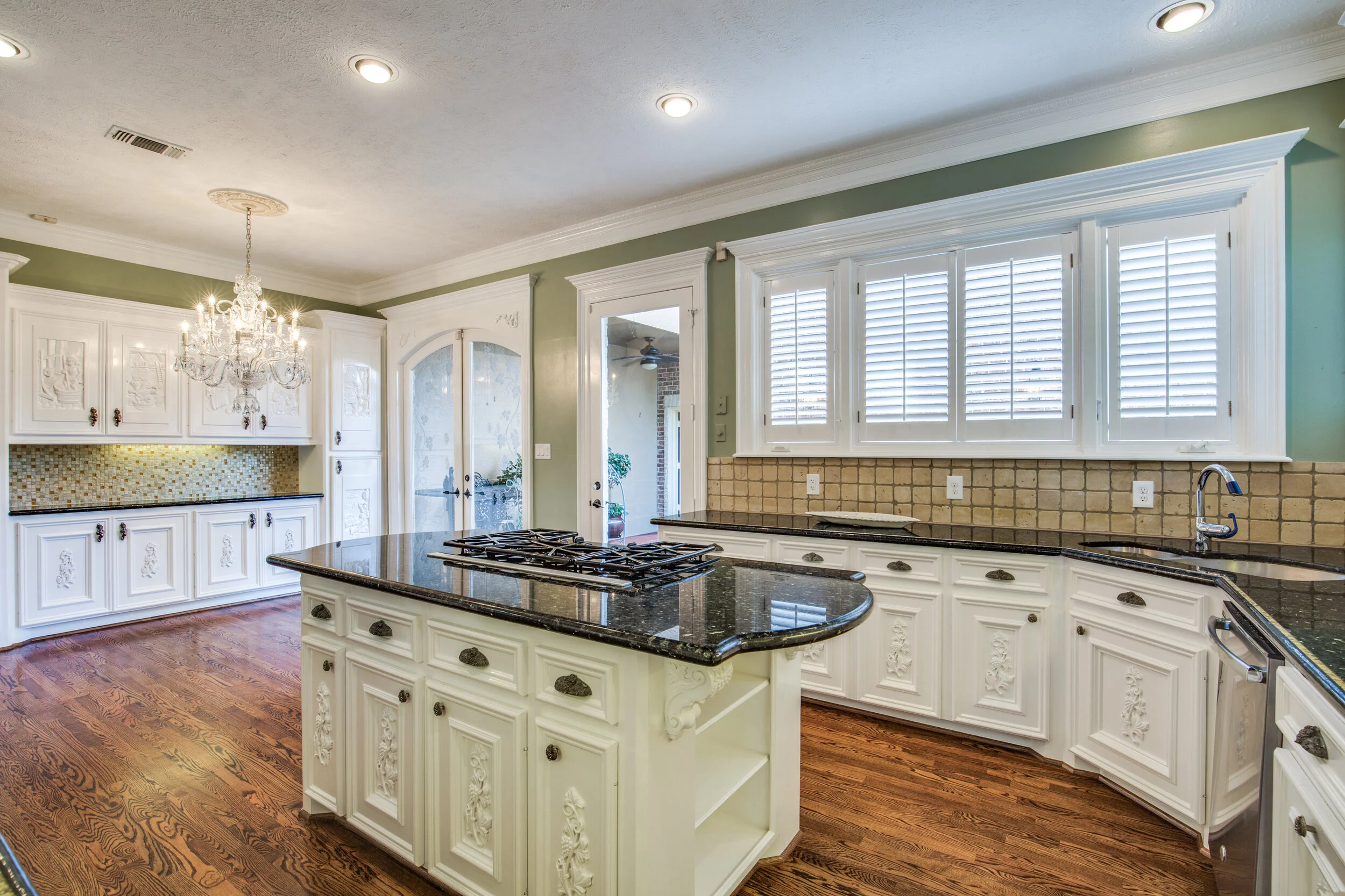 54-a-bayou-pointe-dr-houston-tx-High-Res-16.jpg