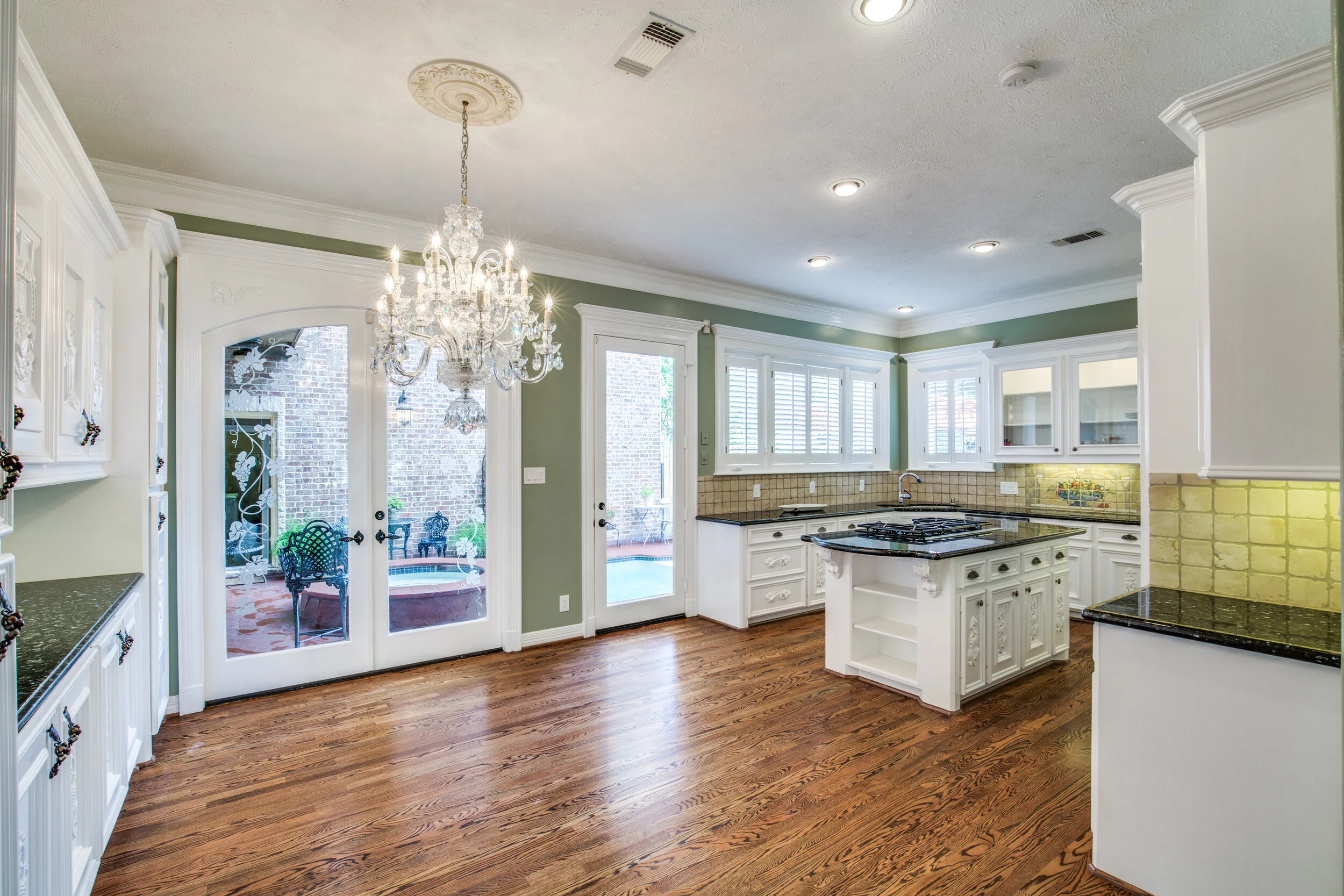 54-a-bayou-pointe-dr-houston-tx-High-Res-11.jpg