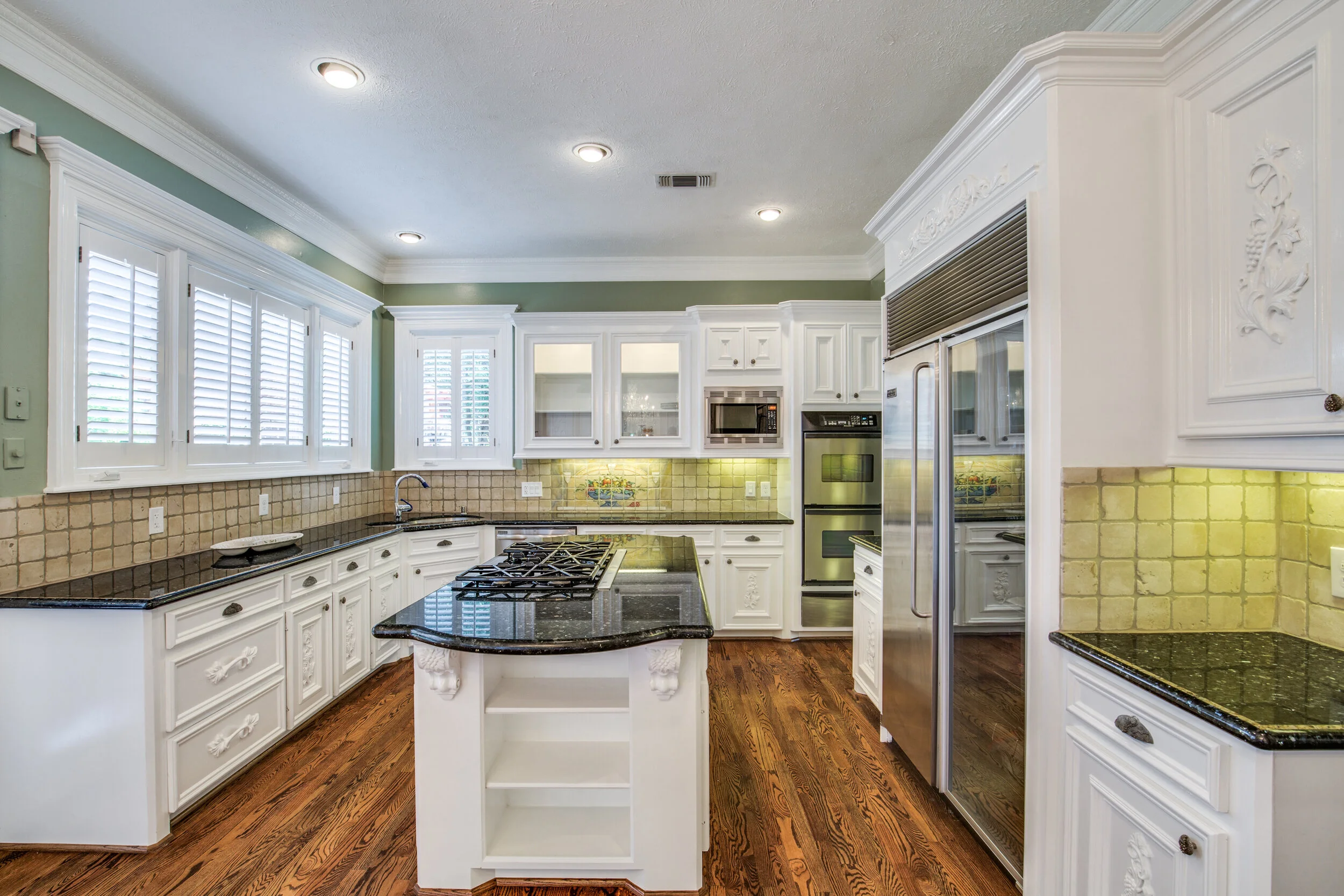 54-a-bayou-pointe-dr-houston-tx-High-Res-14.jpg