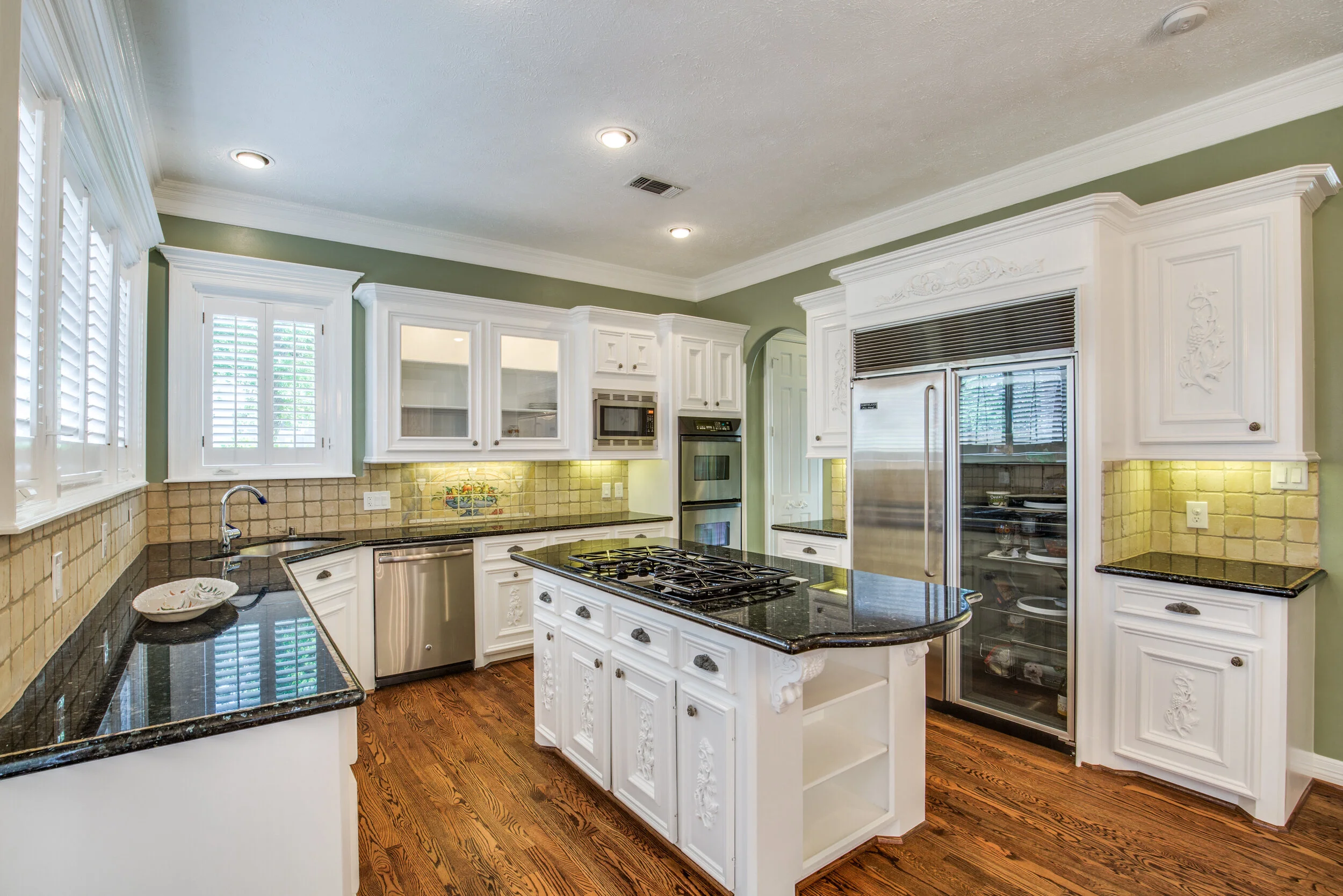 54-a-bayou-pointe-dr-houston-tx-High-Res-13.jpg