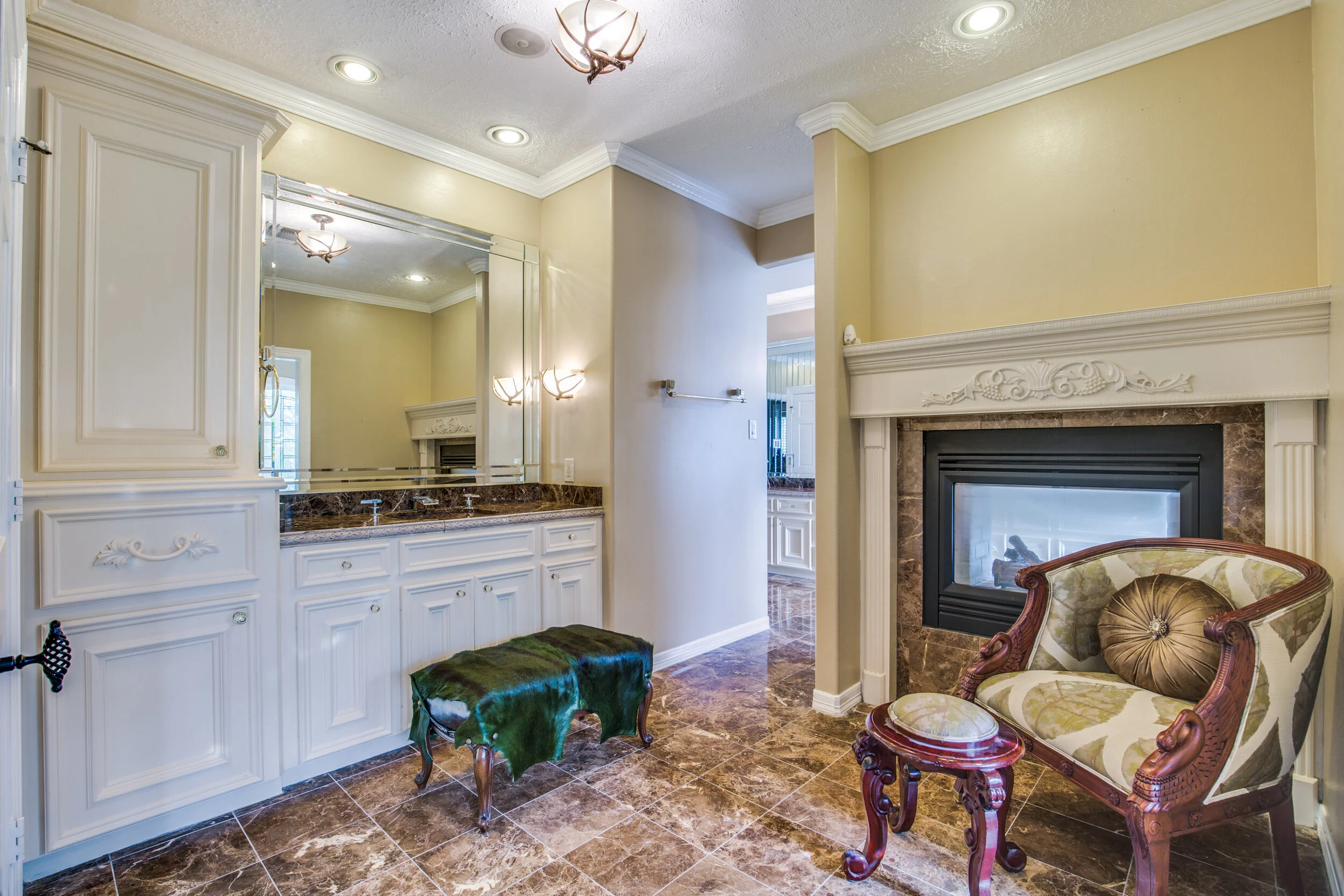 54-a-bayou-pointe-dr-houston-tx-High-Res-27.jpg