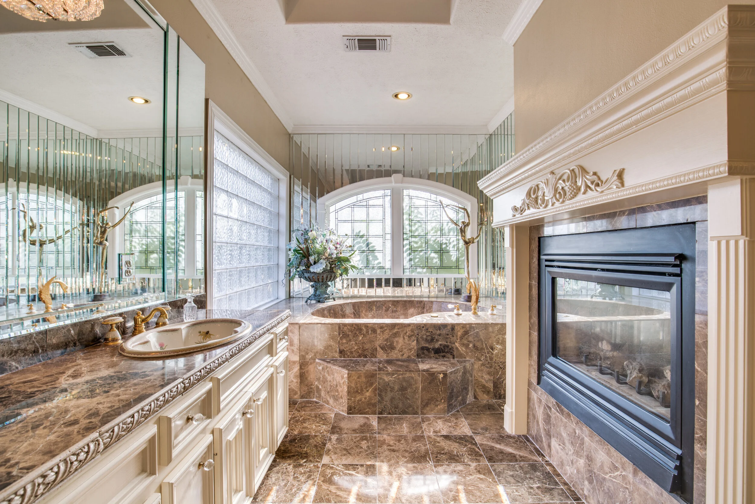 54-a-bayou-pointe-dr-houston-tx-High-Res-22.jpg
